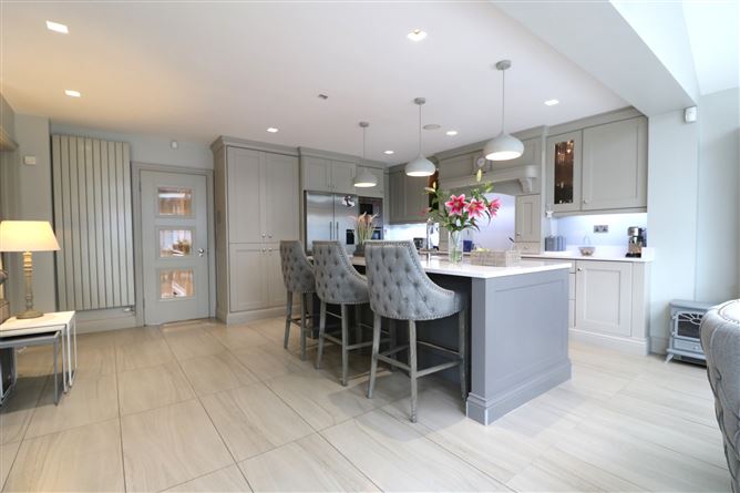 4 Glen Easton Rise, Leixlip, Kildare