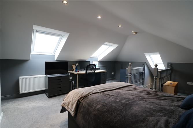 4 Glen Easton Rise, Leixlip, Kildare