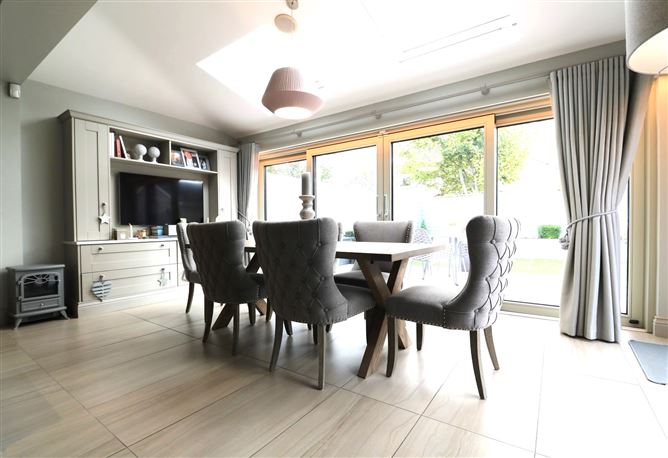 4 Glen Easton Rise, Leixlip, Kildare