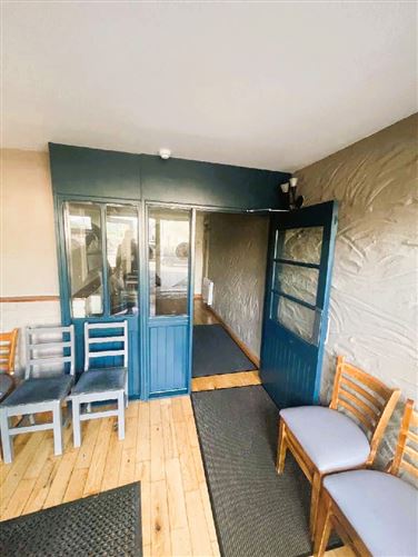 Mixed Use Premises West End, Castletown Berehaven, Cork