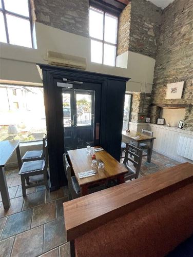 Mixed Use Premises West End, Castletown Berehaven, Cork