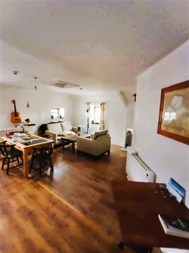Mixed Use Premises West End, Castletown Berehaven, Cork