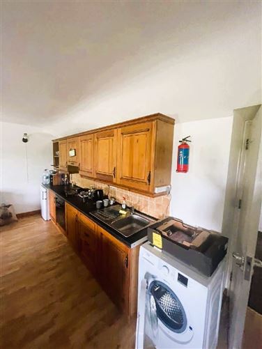 Mixed Use Premises West End, Castletown Berehaven, Cork