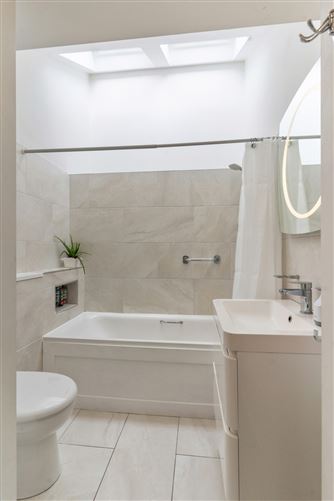 41 Ashgrove, Kill Avenue, Dun Laoghaire, Co. Dublin