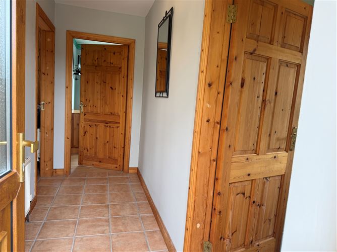 Ref 1246 - Lakeside Residence, Beenbane, Waterville, Kerry