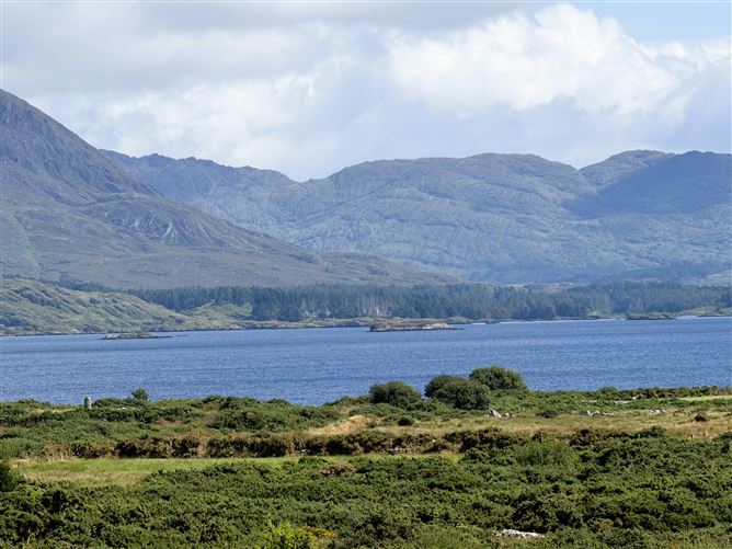 Ref 1246 - Lakeside Residence, Beenbane, Waterville, Kerry