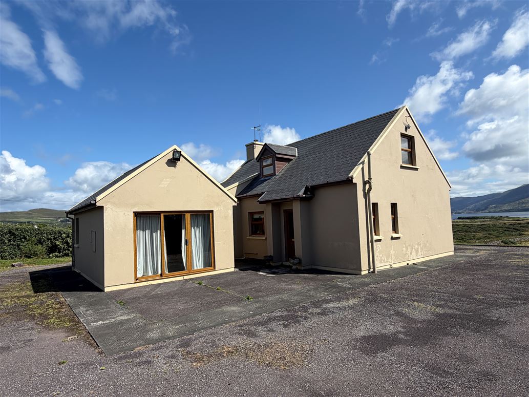 Ref 1246 - Lakeside Residence, Beenbane, Waterville, Kerry