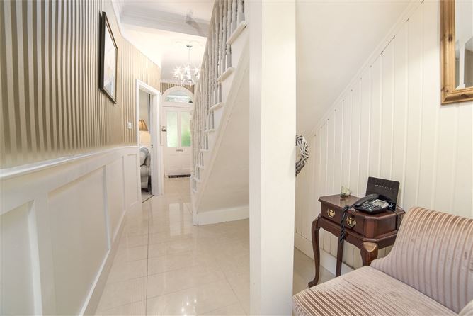 6 Woodview, Douglas Road, Cork