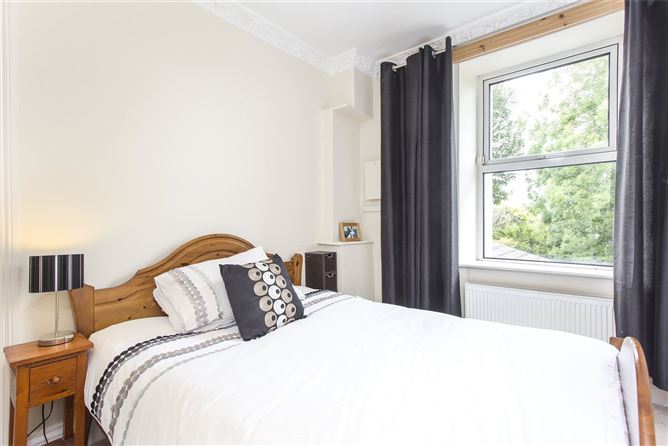 6 Woodview, Douglas Road, Cork