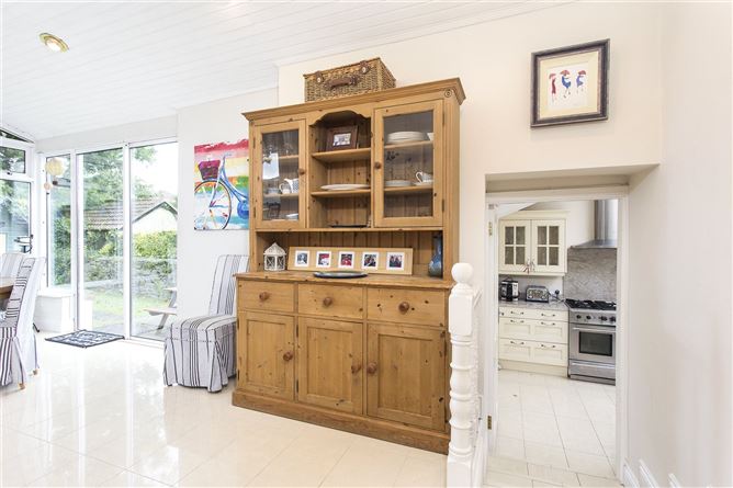 6 Woodview, Douglas Road, Cork