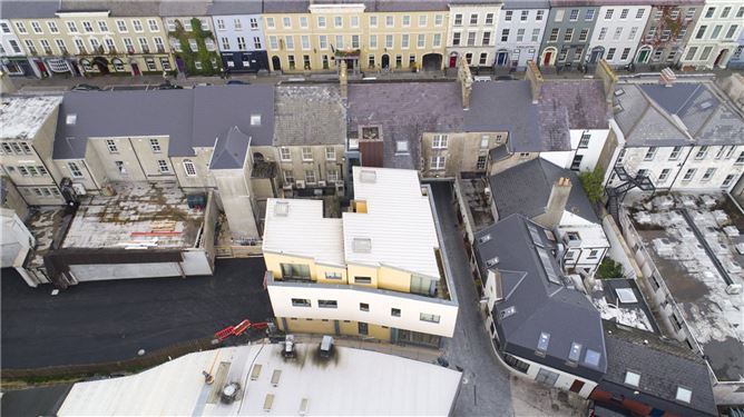9/10 Denny Street, Tralee, Co.Kerry