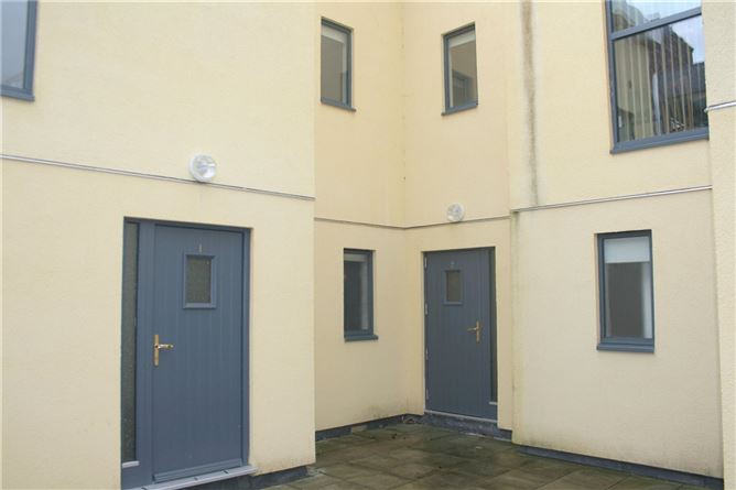 9/10 Denny Street, Tralee, Co.Kerry