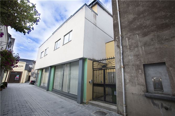 9/10 Denny Street, Tralee, Co.Kerry