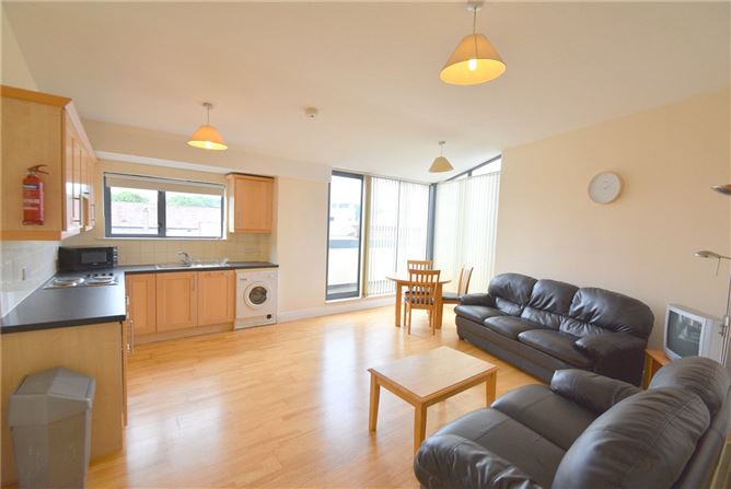 9/10 Denny Street, Tralee, Co.Kerry