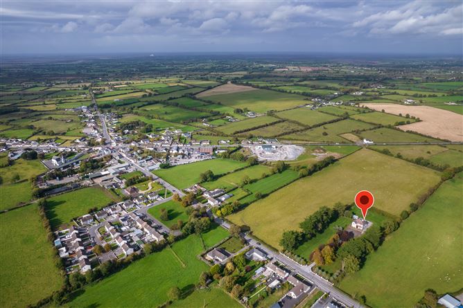 Gloster House, Hill Road, Cloghan, Co. Offaly