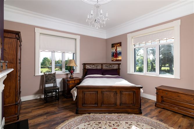 Gloster House, Hill Road, Cloghan, Co. Offaly
