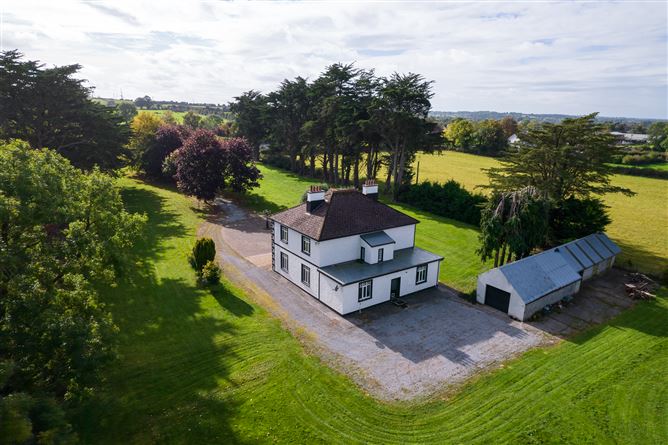 Gloster House, Hill Road, Cloghan, Co. Offaly