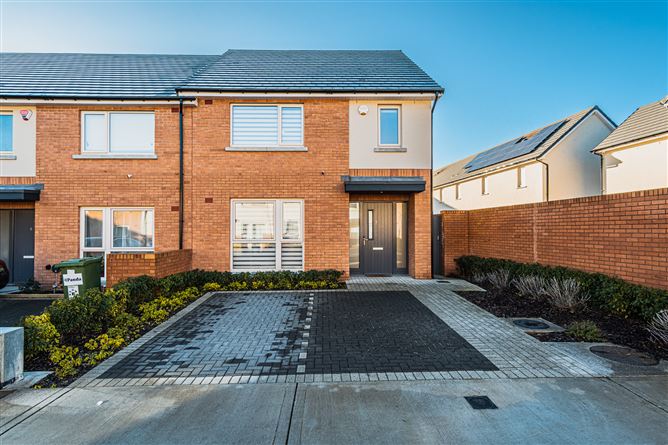 Main image for 7 Saint Josephs Green, Clonsilla, Dublin 15, Clonsilla, Dublin 15