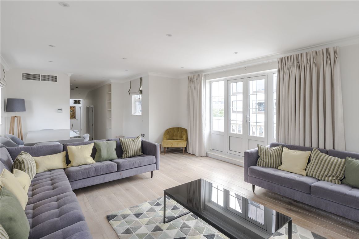 Up Above Belgravia,London,Greater London,United Kingdom