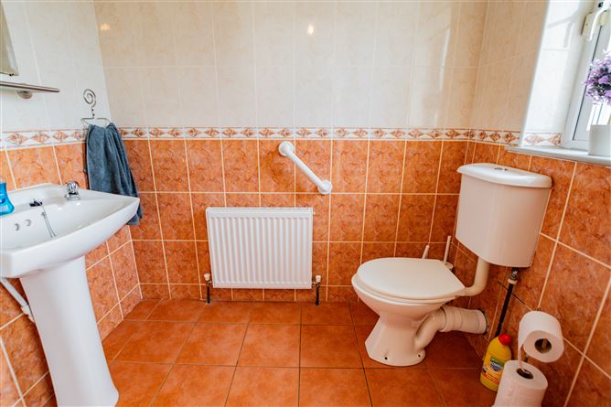 Cadamstown, Broadford, Kildare