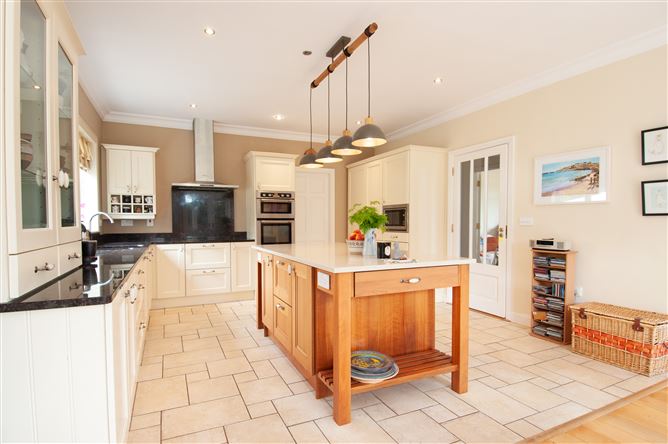 1 Watch House Hill, Ballycanew, Gorey, Wexford