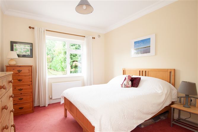 1 Watch House Hill, Ballycanew, Gorey, Wexford