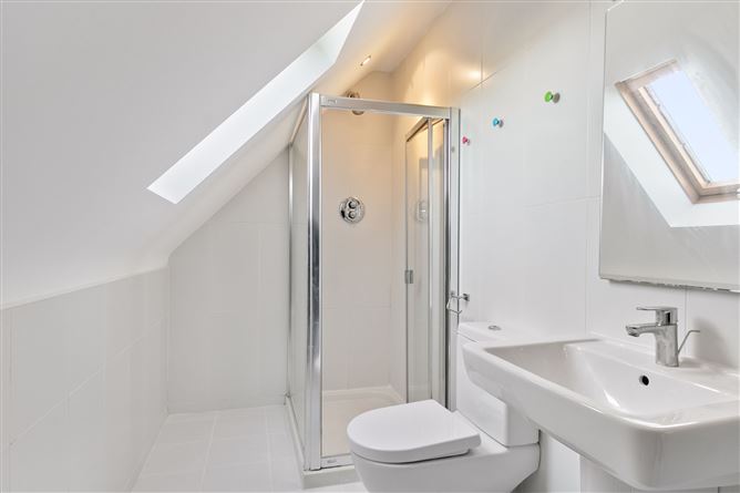 3 Chapelton, Hollystown, Dublin 15