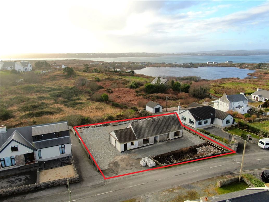 An Bothar Bui, Carraroe, Co. Galway