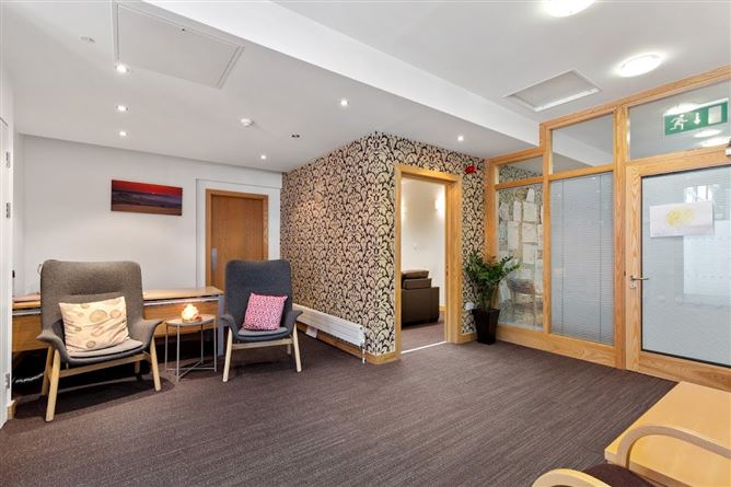 https://photos-a.propertyimages.ie/media/3/0/8/5010803/179a4566-60fa-481e-964d-a9816fc40599_l.jpg