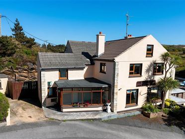 Bunbeg House, Harbour Road, Bun Beag, An Bun Beag, County Donegal