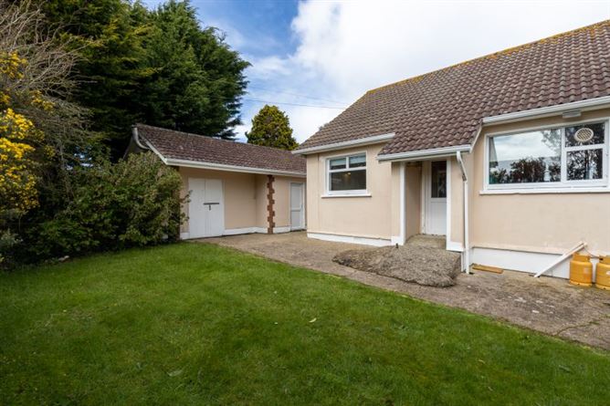 Ballinesker Lodge, Ballyvalloo Lower, Blackwater, Wexford