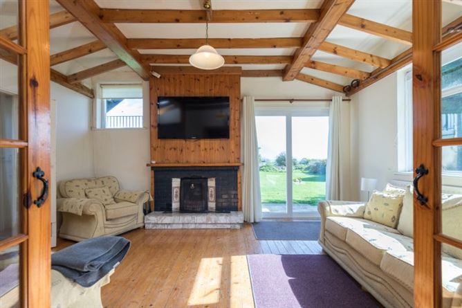 Ballinesker Lodge, Ballyvalloo Lower, Blackwater, Wexford