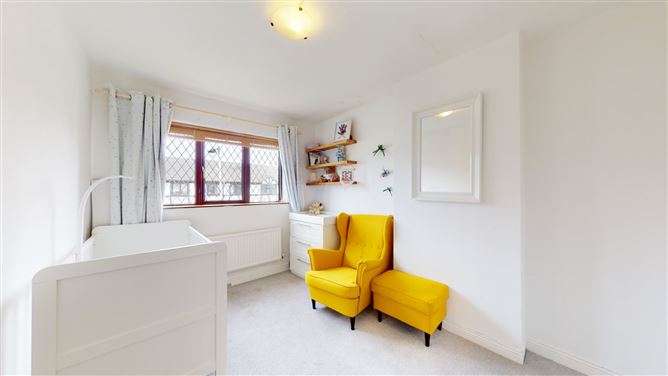 18 Sycamore Grove, Westminster Park, Foxrock, Dublin 18