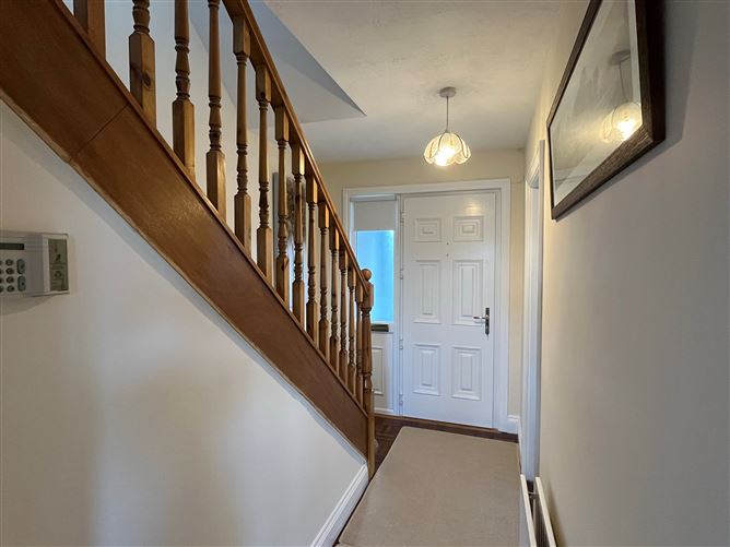 Mareliz, 61 Rosturra Crescent, Woodview Park, Caherdavin, Limerick