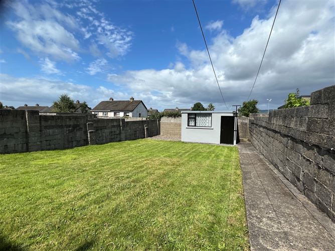 Mareliz, 61 Rosturra Crescent, Woodview Park, Caherdavin, Limerick