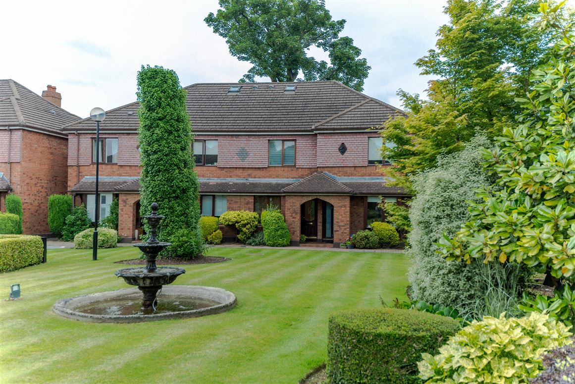 12 Cedar Square, Linden Grove, Grove Avenue, Blackrock, Dublin