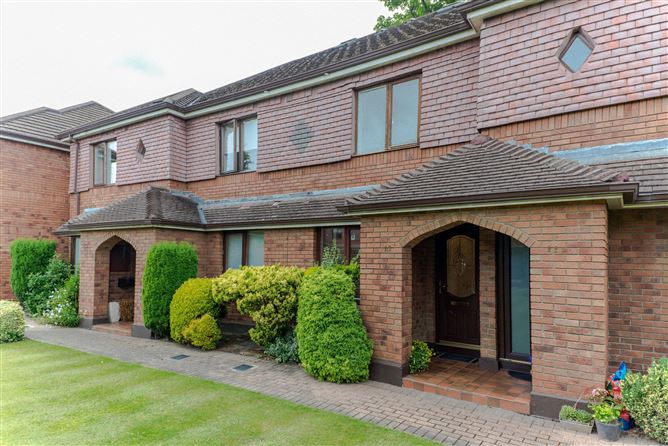 12 Cedar Square, Linden Grove, Grove Avenue, Blackrock, Dublin