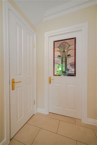 12 Cedar Square, Linden Grove, Grove Avenue, Blackrock, Dublin