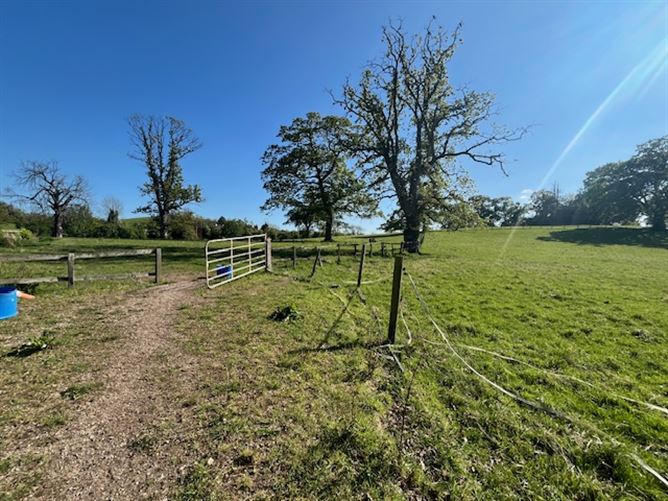 Nobber Road, Drumconrath Village, Drumconrath, Meath