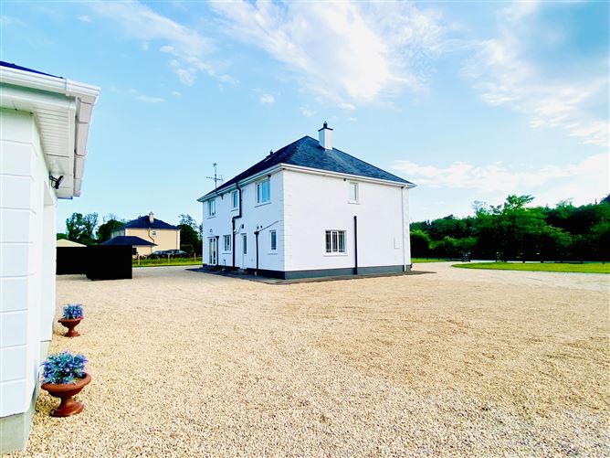 Photo 3 of 33 — Callowhill, Ballinamore, Leitrim