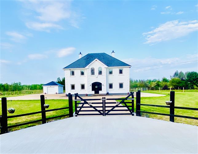 CALLOWHILL, BALLINAMORE, CO LEITRIM