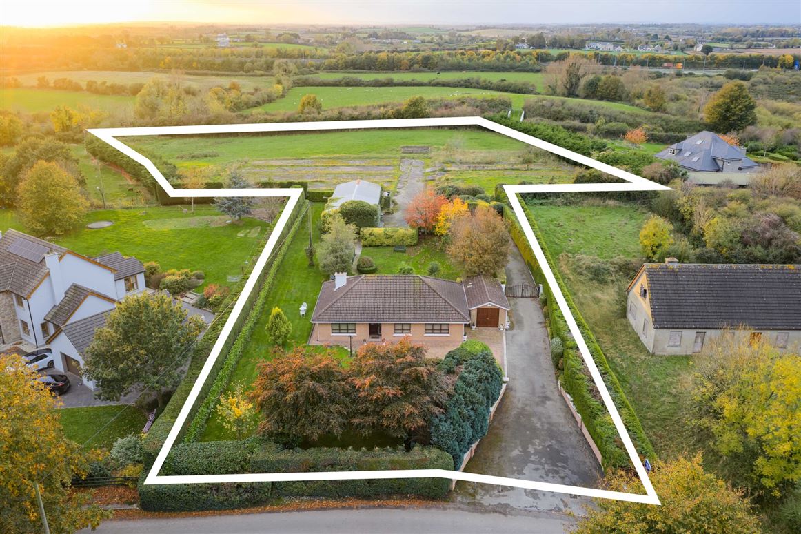 Residence, Workshop & Yard, Model Farm, Dromiskin, Co.Louth