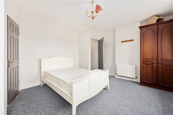 8 Col Perry Court, Edenderry, Offaly