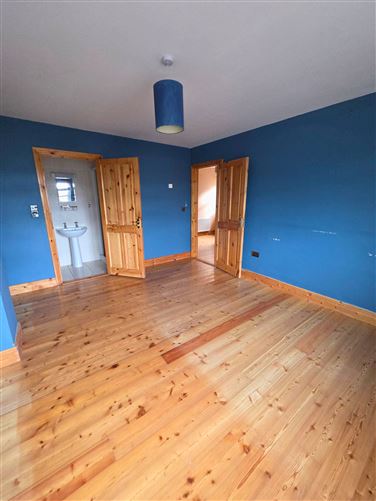 9 Ros Alainn, Millstreet Road, Macroom, Cork