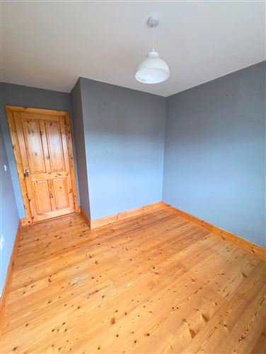 9 Ros Alainn, Millstreet Road, Macroom, Cork