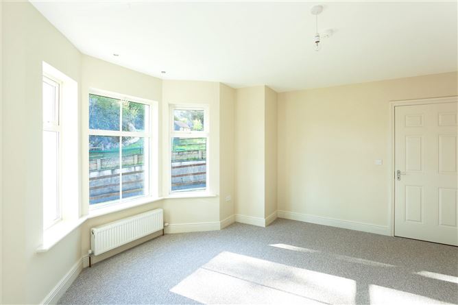 3 Reenmeen Woods, Glengarriff, Co. Cork