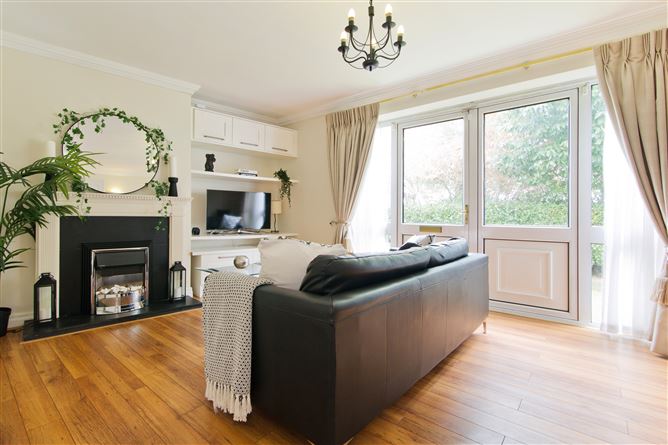 Roebuck Park, 15, Clonskeagh,   Dublin 14