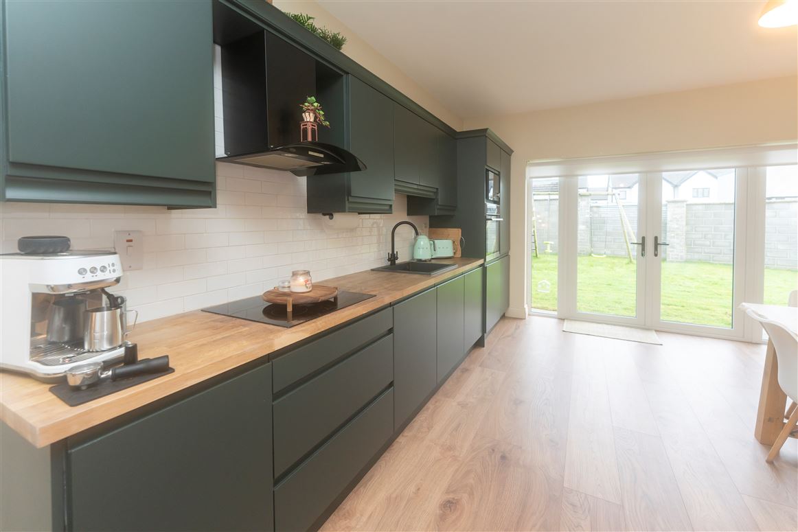 35 Cluain Aoibh , Clarina, Limerick