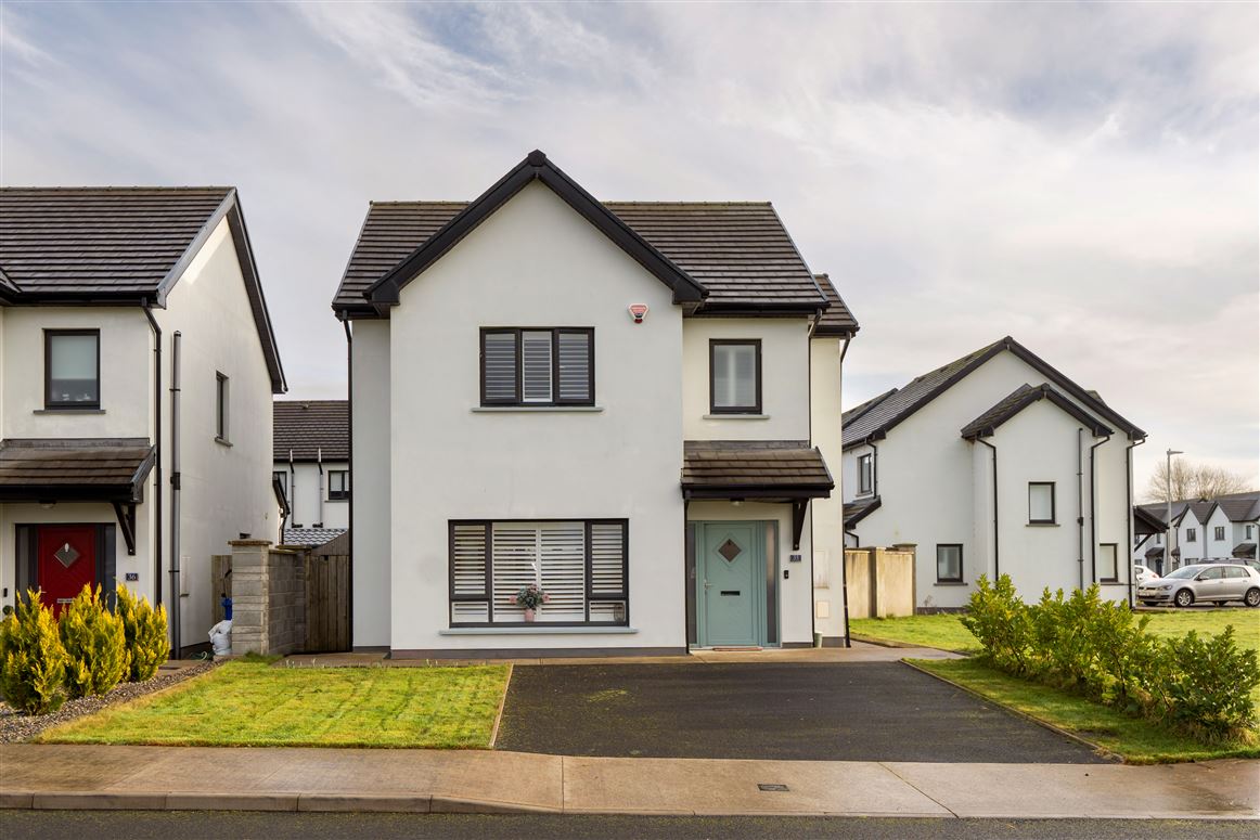 35 Cluain Aoibh , Clarina, Limerick