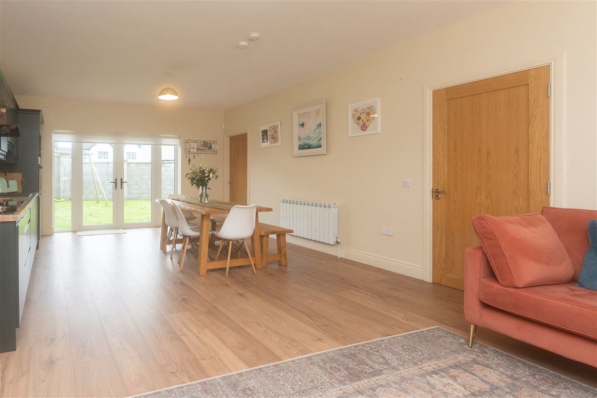 35 Cluain Aoibh , Clarina, Limerick